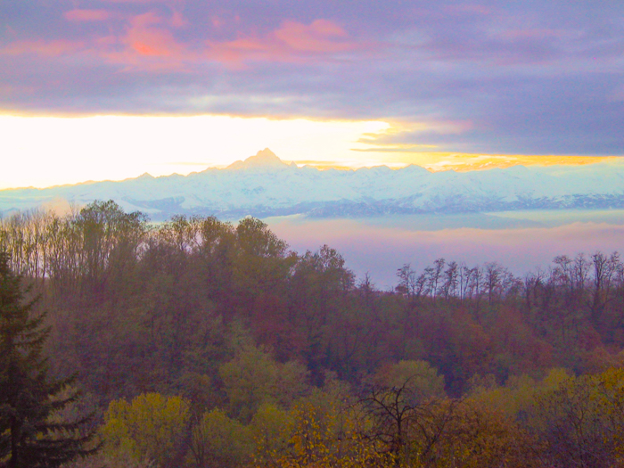 landscape-fog-piedmonte-walking-tours-italy