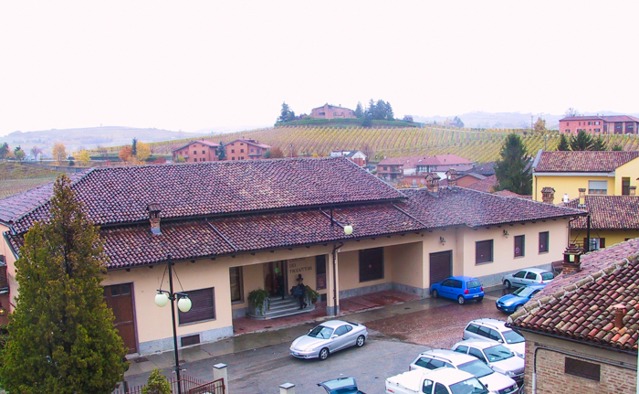 produttori-barbaresco-piedmonte-walking-tours-italy