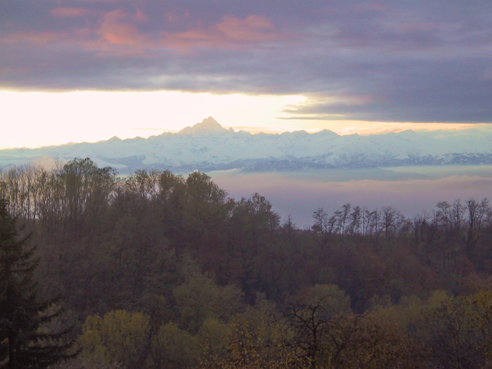 mountains-piedmont-italy-cycling-tours mountains-piedmont-italy-cycling-tours