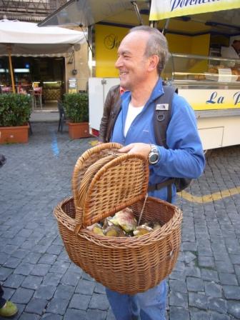 local mushrooms market umbria bike tours