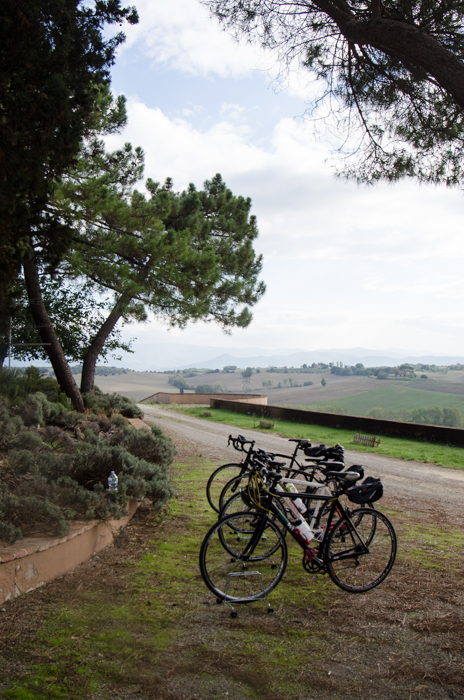 tuscany-italy-bike-wine-tours-italiaoutdoors